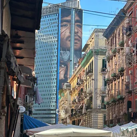 Market House Napoli-3